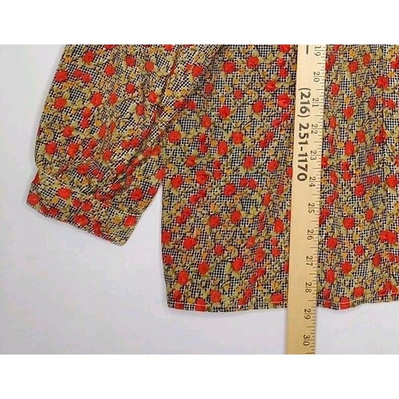 Impressions Button Top Women's 20W Red Ditsy Floral - Picture 7 of 12
